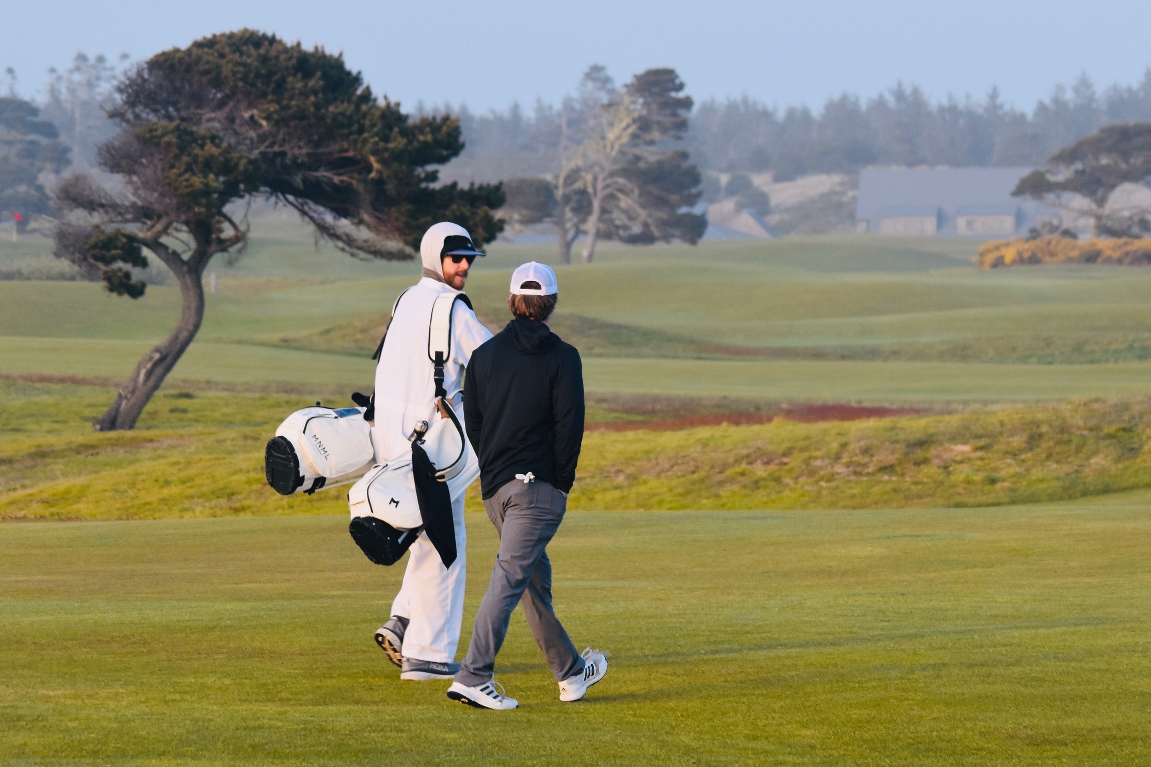 MNML GOLF Won’t Be Your First Golf Bag