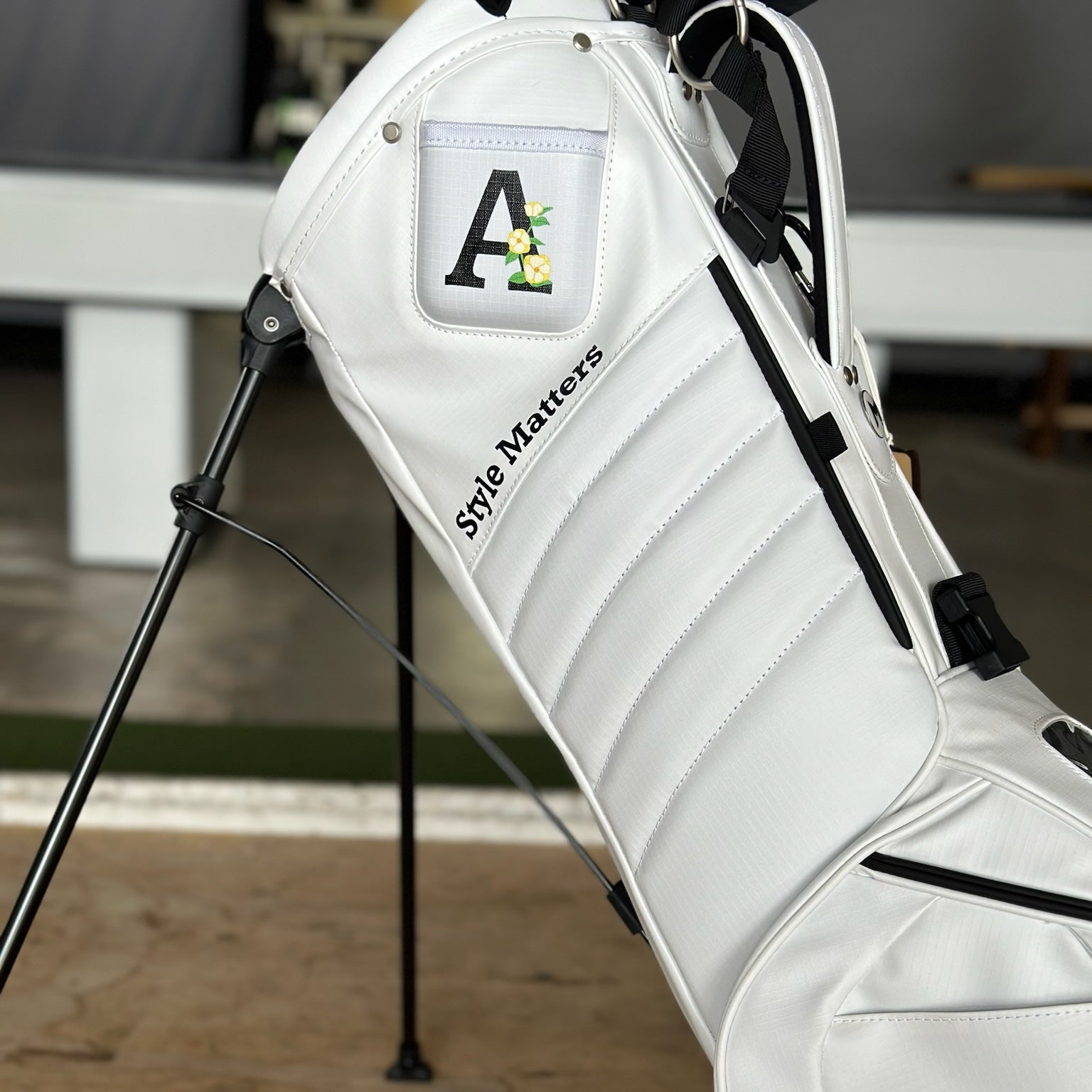 ADRESS x MNML GOLF MR2 SUSTAINABLE GOLF BAG