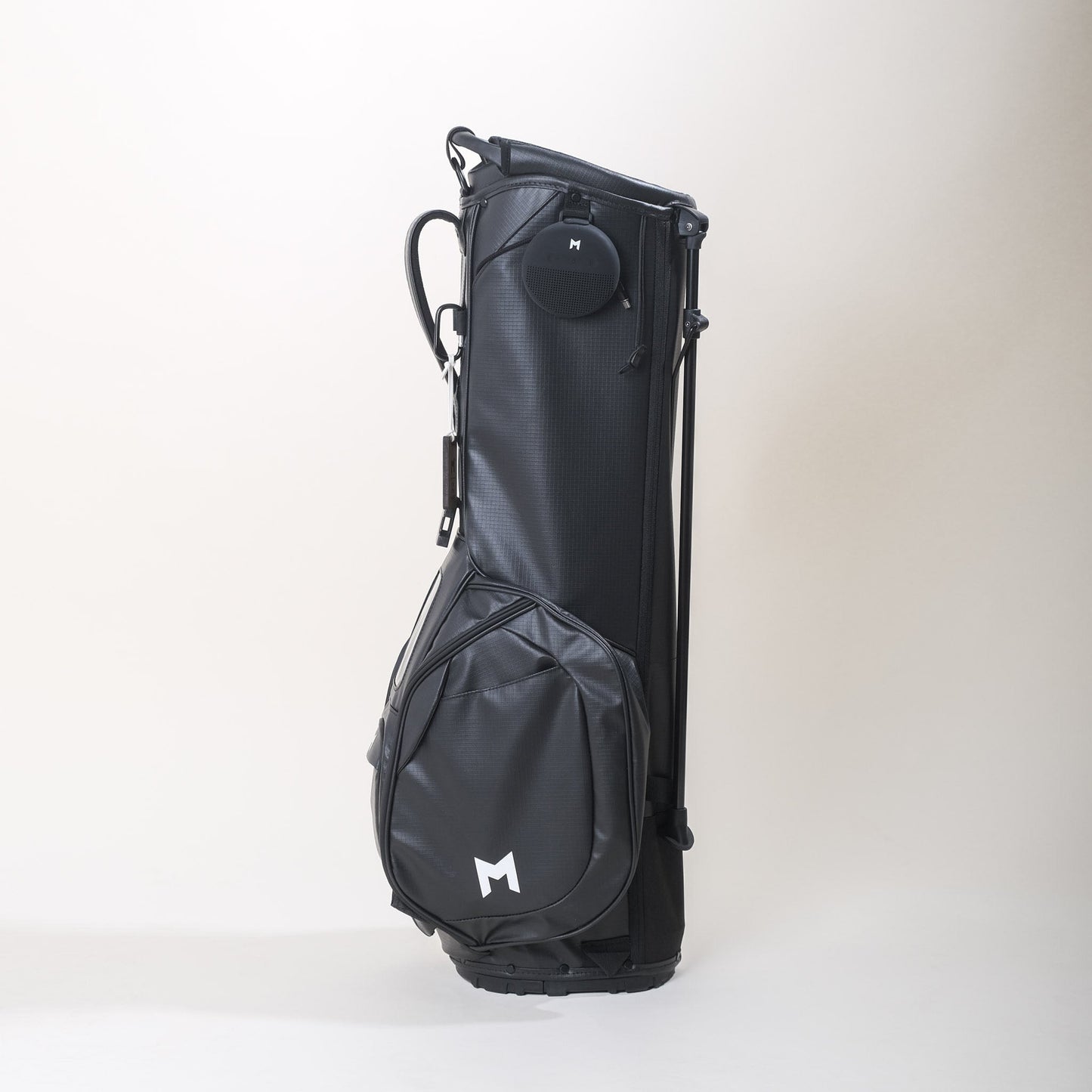 MNML GOLF's 2024 golf bag innovation is the black MNML GOLF bag features 100% recycled ripstop for a more durable and lasting golf bag.