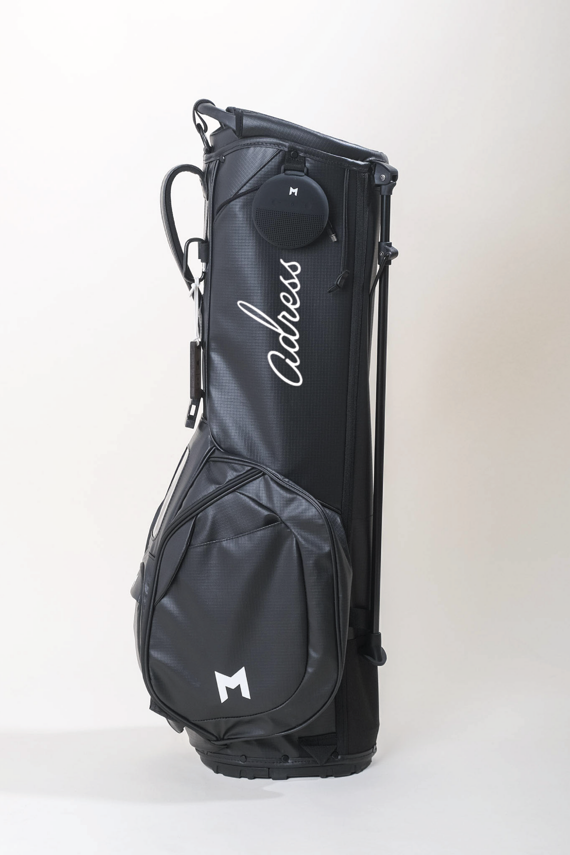 MNML GOLF collaborated with Adress golf on an MR1 model, made from recycled material.