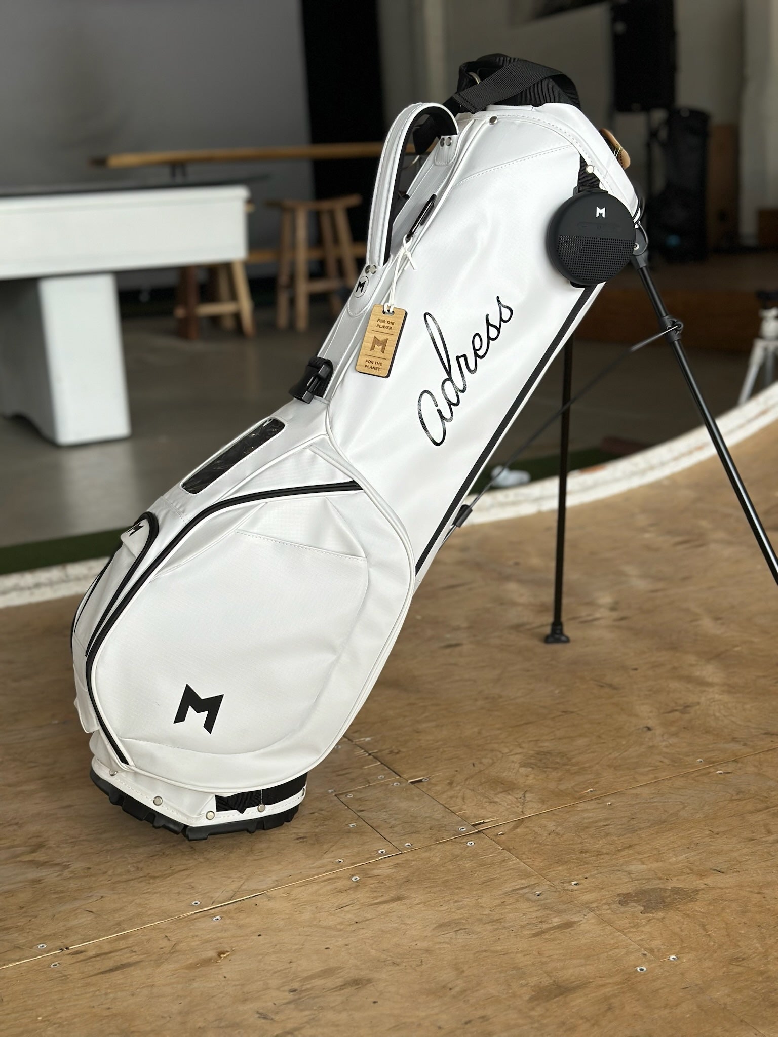 ADRESS x MNML GOLF MR1 SUSTAINABLE GOLF BAG