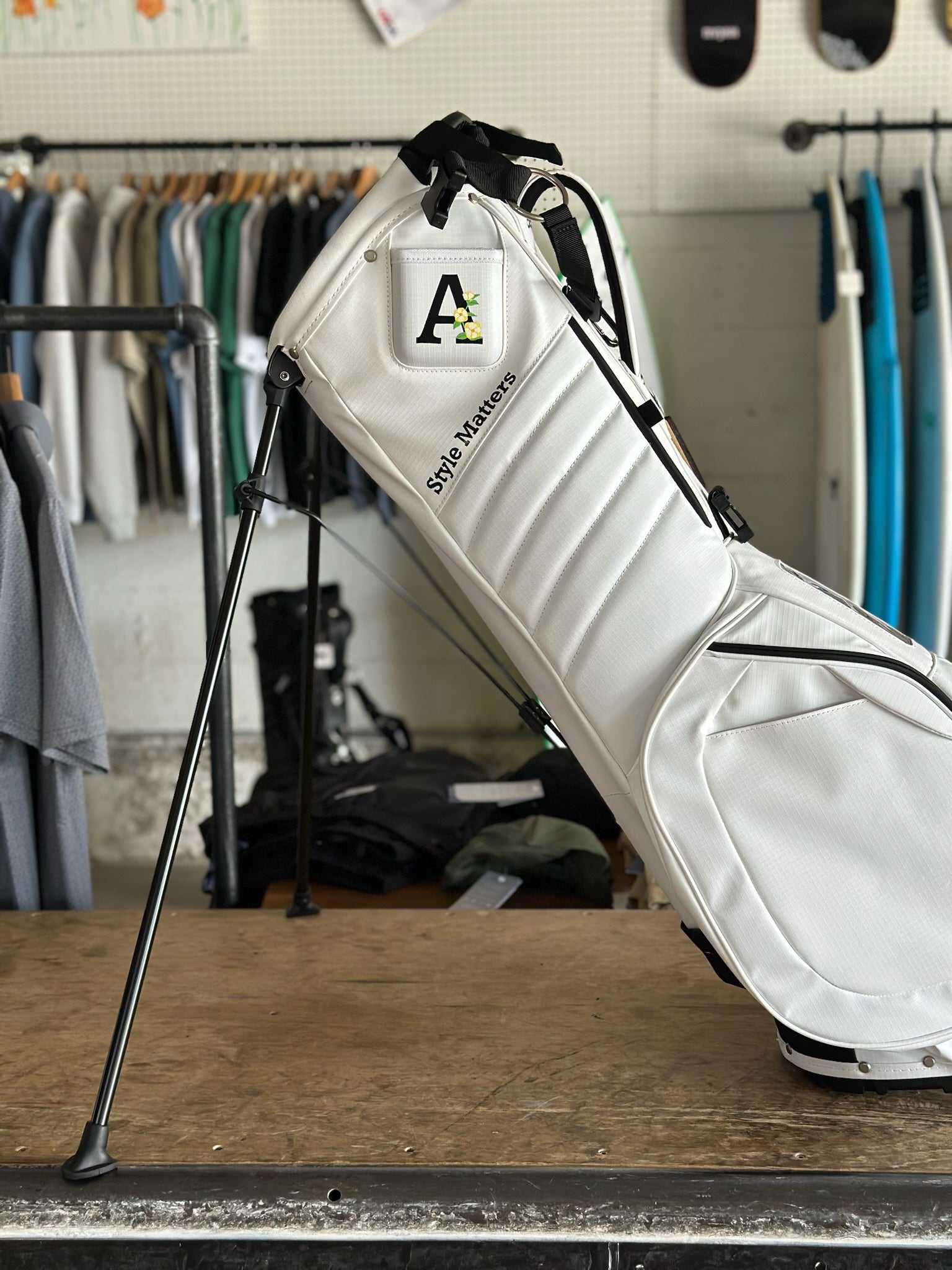 ADRESS x MNML GOLF MR1 SUSTAINABLE GOLF BAG