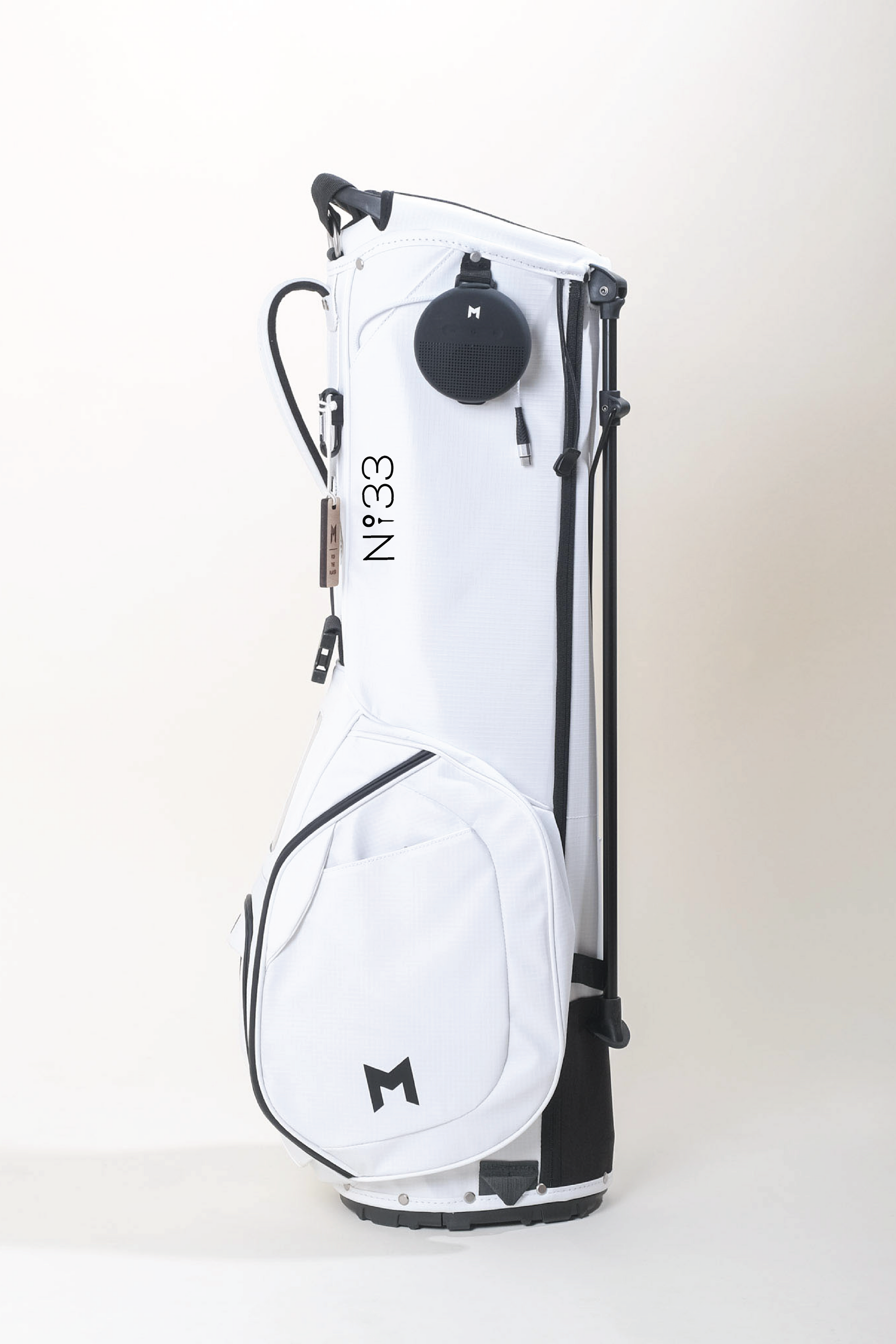 MNML GOLF and The Number Thirty Three collaborated on a brand new MR1 golf bag. 
